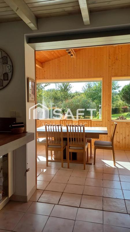 Maison - 100 m² - 5 pièces