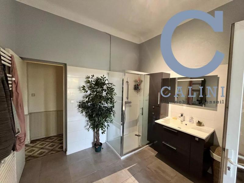 Villa - 139 m² - 6 pièces