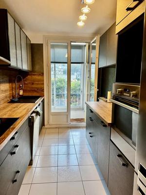 Appartement - 60 m² - 3 pièces