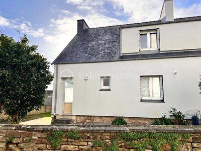 Maison - 76 m² - 4 pièces