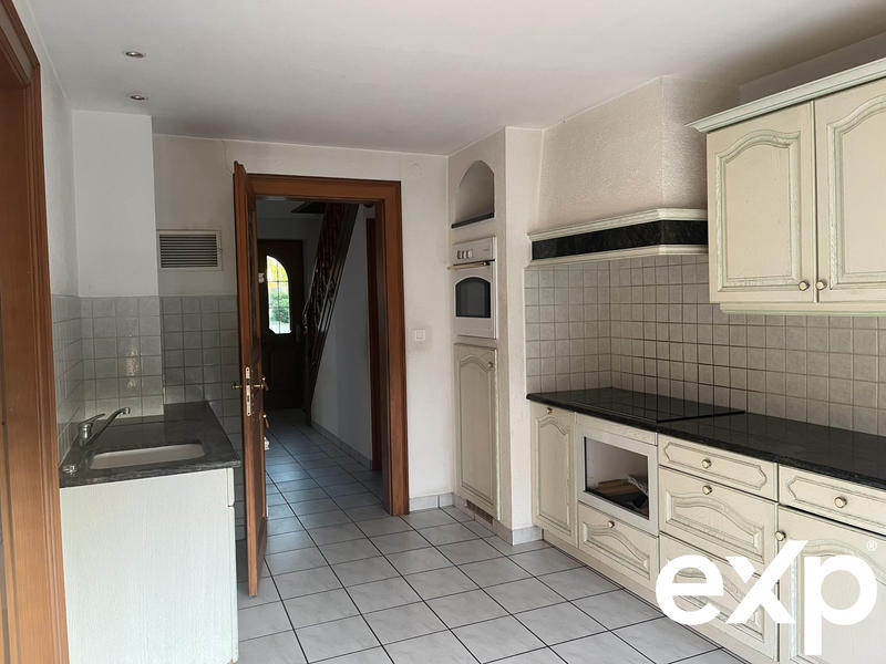 Maison - 298 m² - 12 pièces