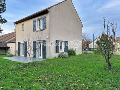 Maison - 108 m² - 6 pièces