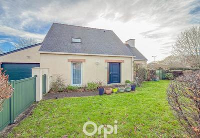 Maison - 98 m² - 4 pièces