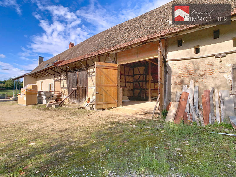 Maison - 200 m² - 3 pièces