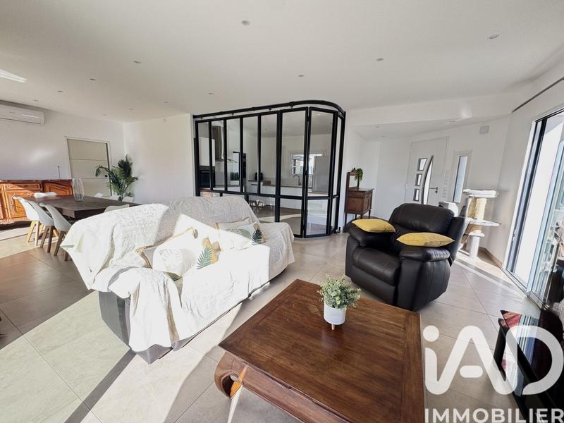 Maison - 138 m² - 5 pièces