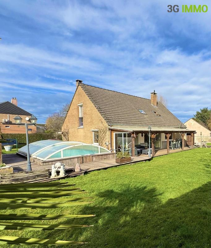 Maison - 144 m² - 5 pièces