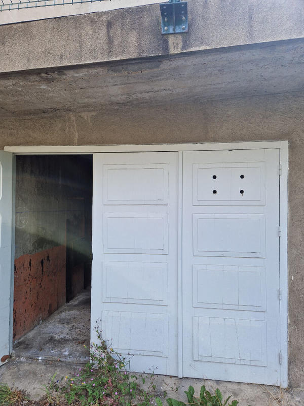 Parking / Garage - 15 m²