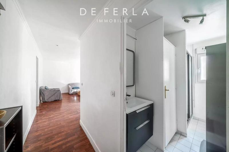 Appartement - 131 m² - 6 pièces