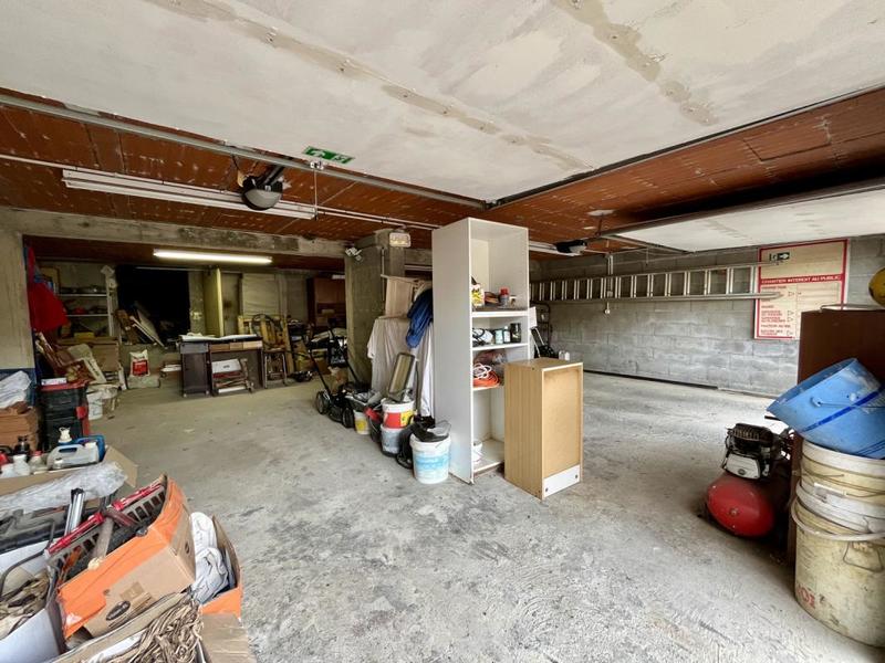 Maison - 180 m² - 7 pièces