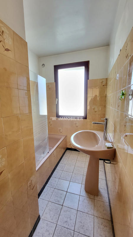 Maison - 164 m² - 7 pièces