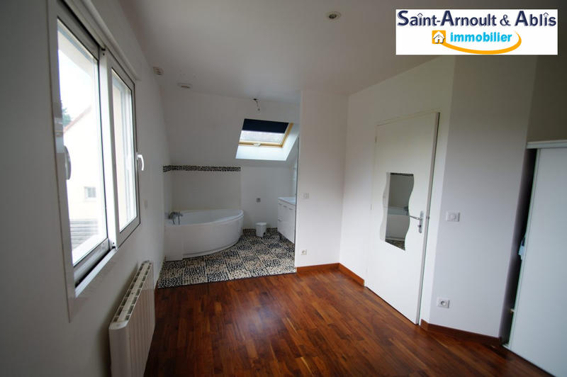 Maison - 82 m² - 3 pièces