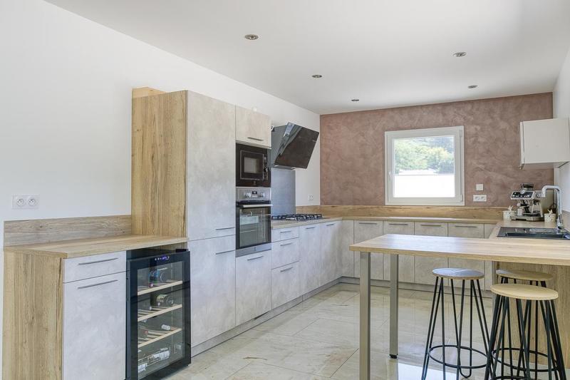 Maison - 120 m² - 4 pièces