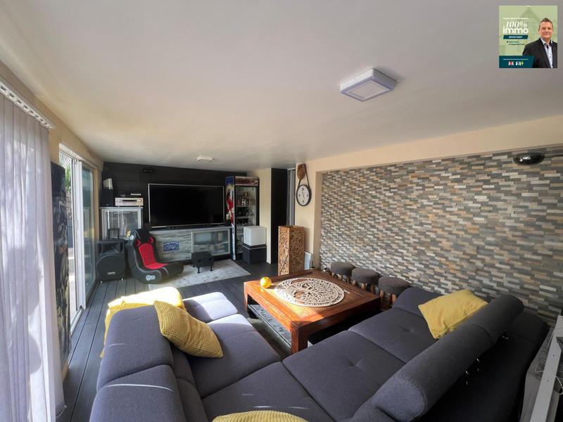 Maison - 102 m² - 5 pièces