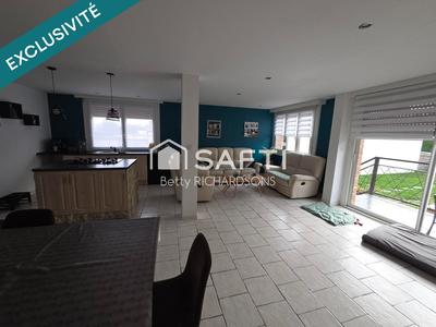 Maison - 82 m² - 6 pièces