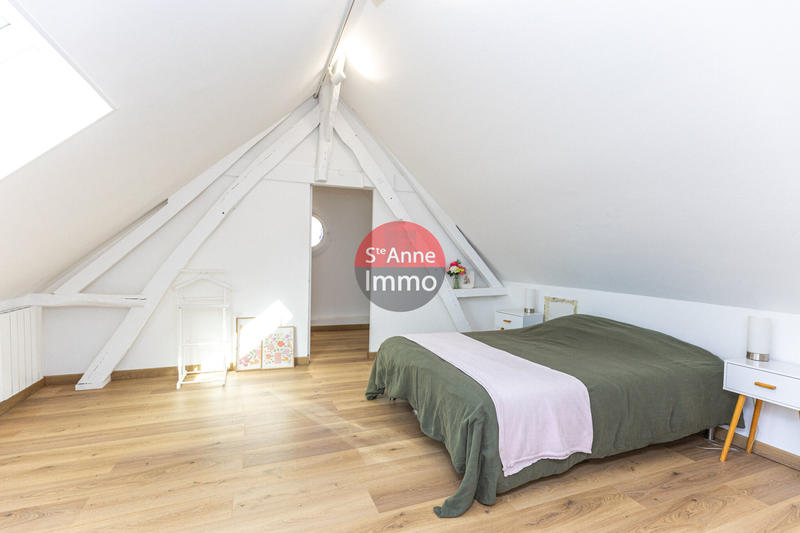 Maison - 195 m² - 5 pièces