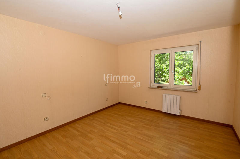 Maison - 194 m² - 8 pièces