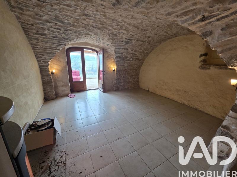 Maison de village - 87 m² - 4 pièces