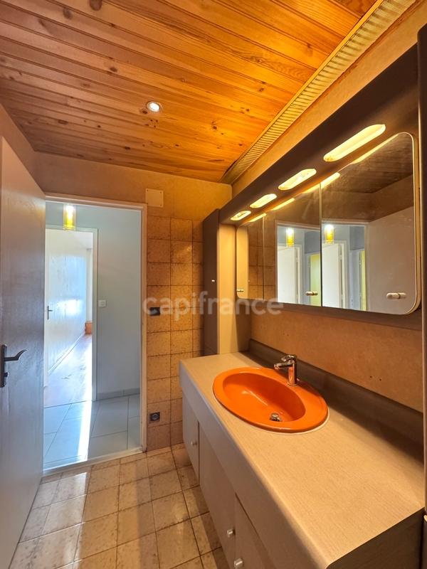 Appartement - 106 m² - 5 pièces