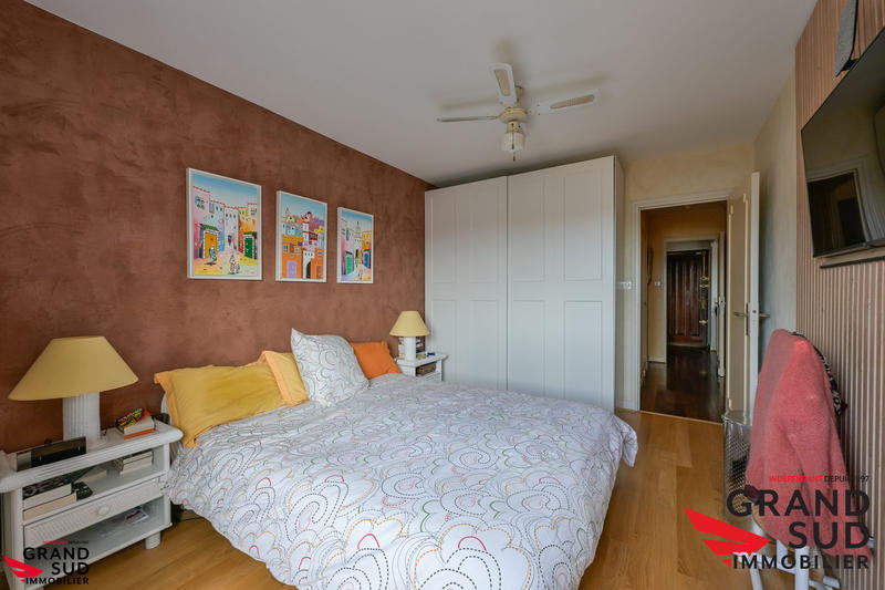 Appartement - 125 m² - 6 pièces