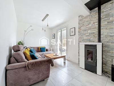 Maison - 141 m² - 5 pièces