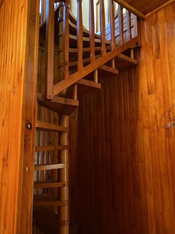 Maison de ville - 240 m² - 12 pièces