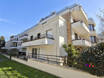 Appartement - 106 m² - 6 pièces