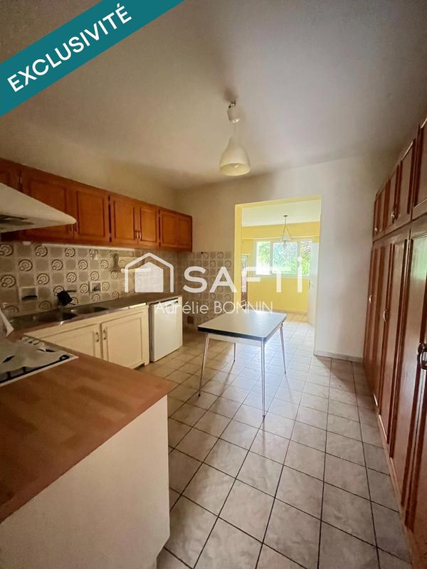 Maison - 174 m² - 7 pièces