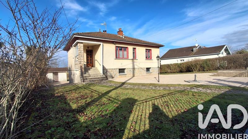 Maison de village - 74 m² - 4 pièces