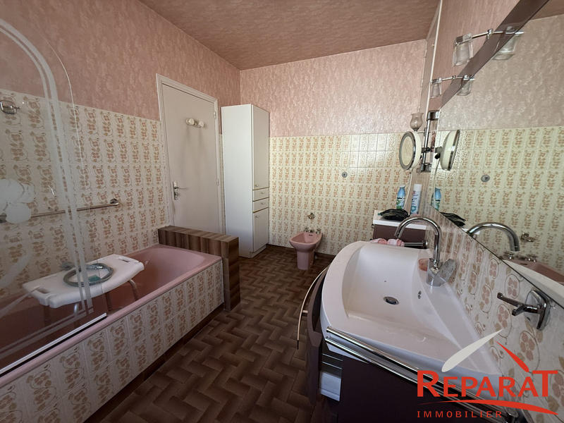 Maison - 178 m² - 5 pièces