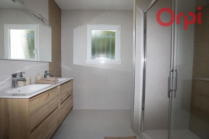 Villa - 188 m² - 5 pièces