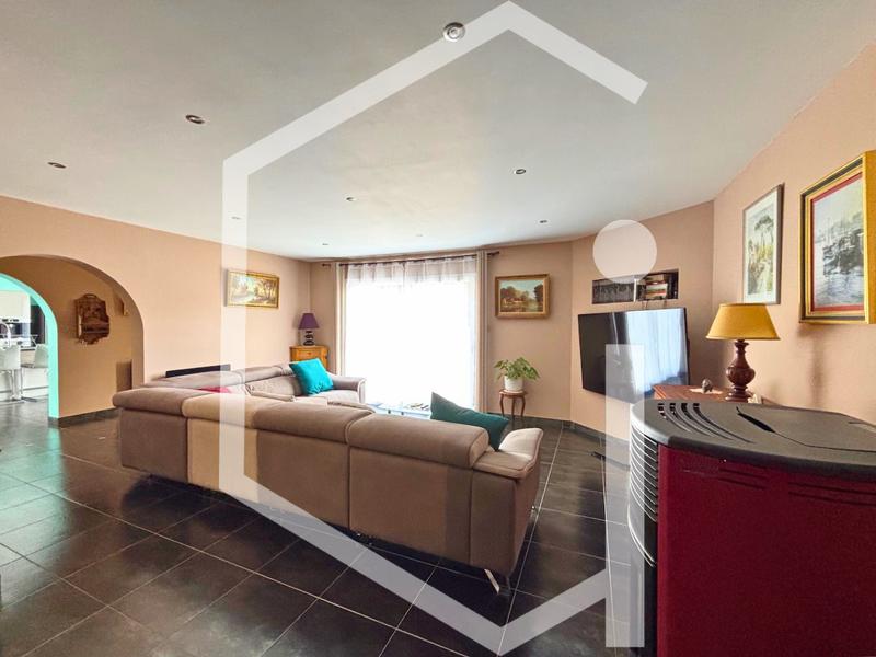Maison - 165 m² - 5 pièces