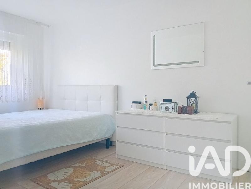 Appartement - 80 m² - 5 pièces