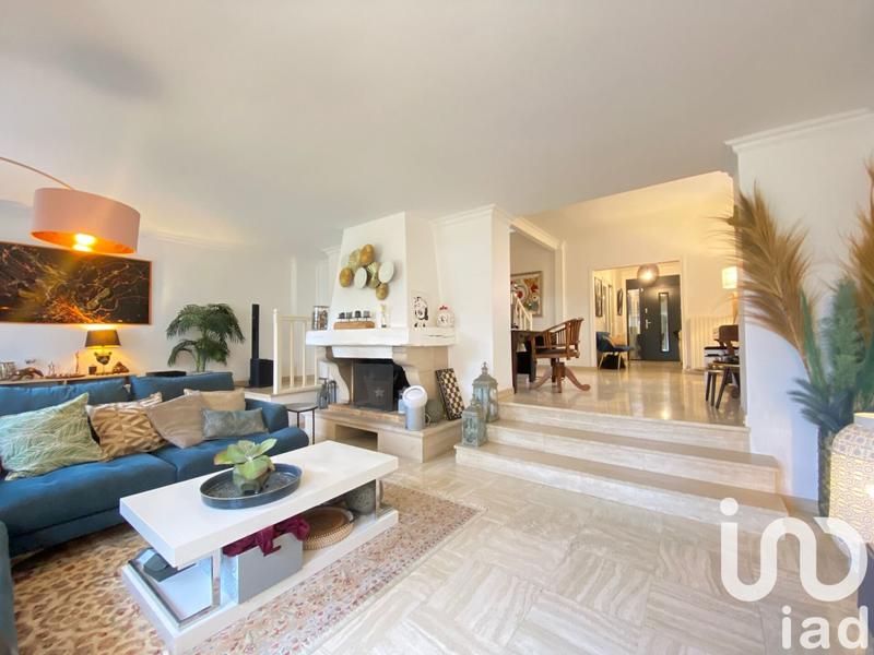 Maison - 143 m² - 6 pièces