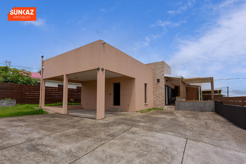 Maison - 144 m² - 5 pièces