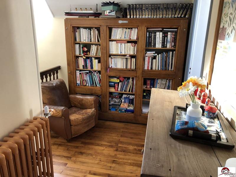 Maison traditionnelle - 134 m² - 5 pièces