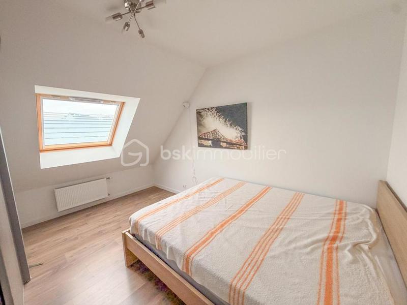 Maison - 98 m² - 5 pièces