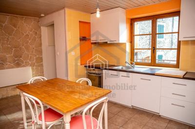 Appartement - 123 m² - 5 pièces