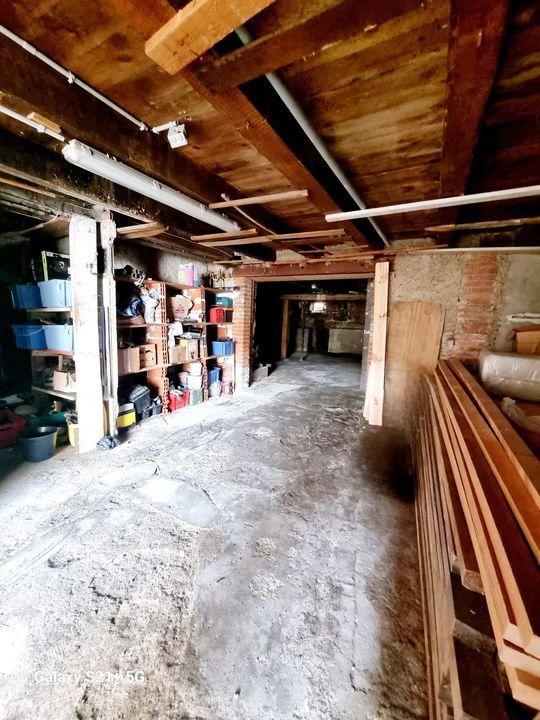 Maison de village - 250 m² - 10 pièces