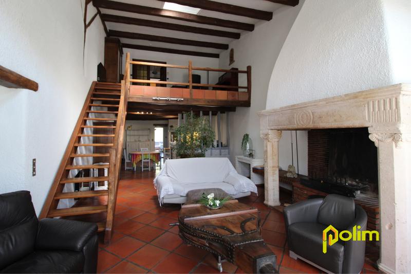 Maison de village - 215 m² - 6 pièces