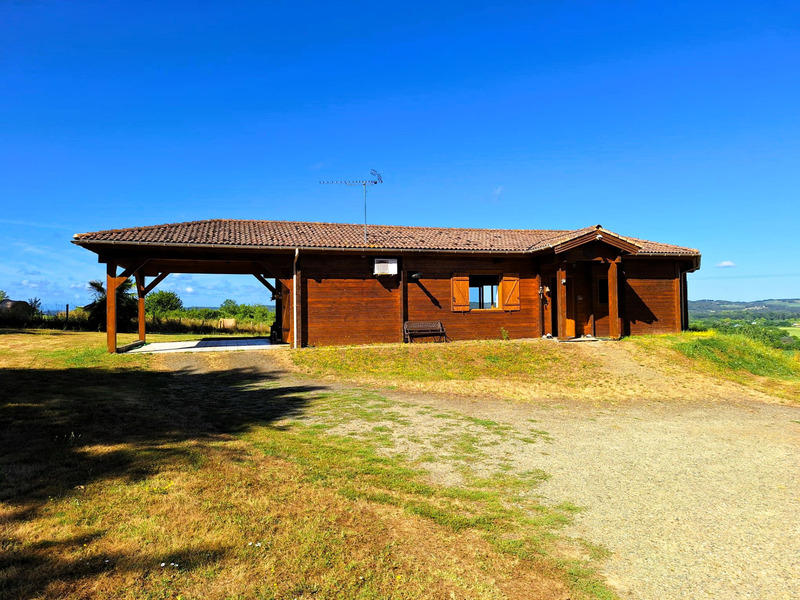 Maison - 98 m² - 4 pièces