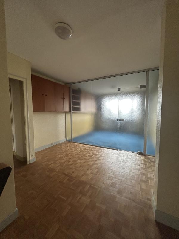 Appartement - 162 m² - 8 pièces