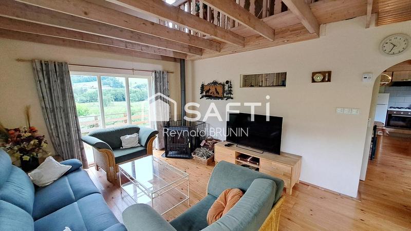 Maison - 108 m² - 6 pièces