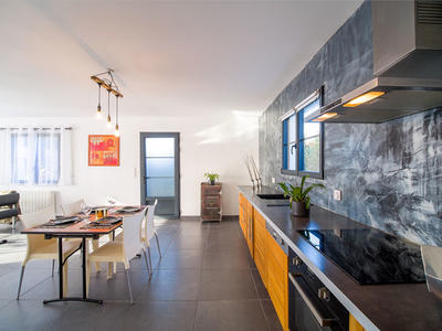 Maison - 85 m² - 4 pièces