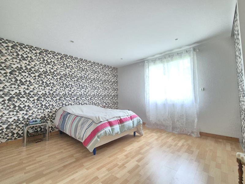 Maison contemporaine - 151 m² - 6 pièces