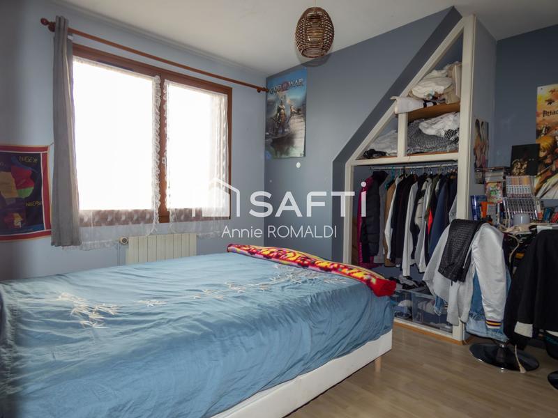 Maison - 145 m² - 5 pièces