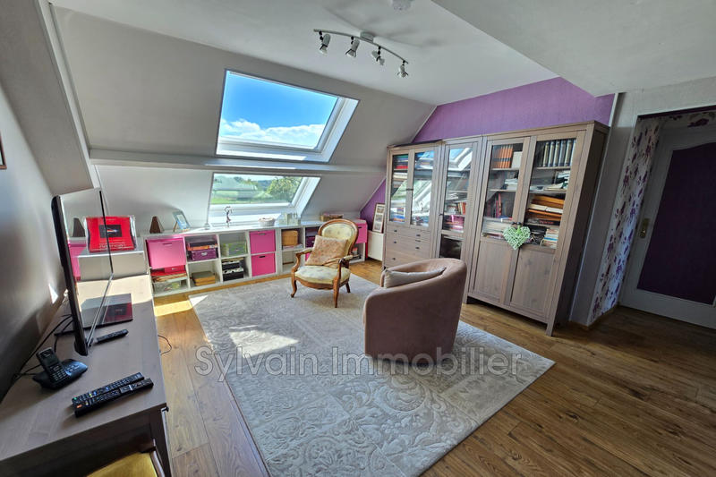 Pavillon - 136 m² - 6 pièces