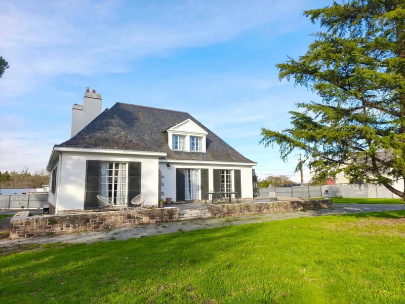 Maison - 150 m² - 6 pièces