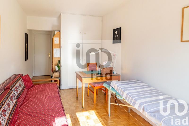 Appartement - 93 m² - 5 pièces