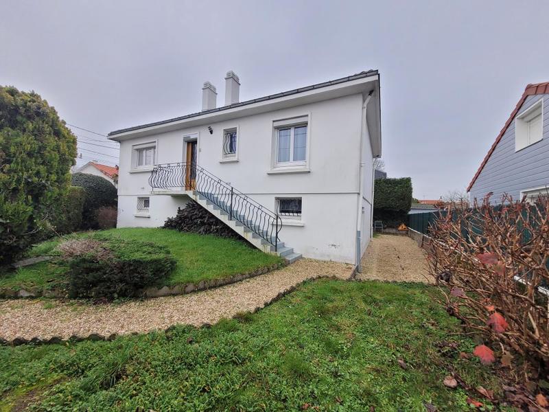 Maison - 87 m² - 5 pièces