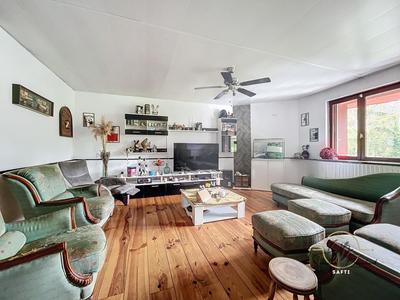 Maison - 144 m² - 7 pièces